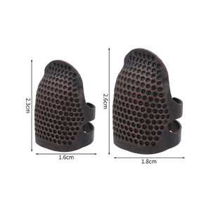 <span class=keywords><strong>Dedal</strong></span> Ajustable Antideslizante <span class=keywords><strong>de</strong></span> Estilo Antiguo, Protector <span class=keywords><strong>de</strong></span> Dedos para Coser a Mano, Herramienta Anti-enganches, Funda <span class=keywords><strong>de</strong></span> Metal para Dedos - Product Image 2