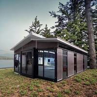 Maisons préfabriquées modernes NewGen Tiny Homes, conteneurs de 20, 30 et 40 pieds, design rectangulaire, structure robuste, étanches, extensibles, minimalistes