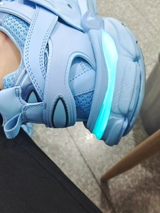 Luxurious retro fashion trend brand 3.0 LED shoes, heightening running shoes, men's and women's sports shoes - Product Image 2