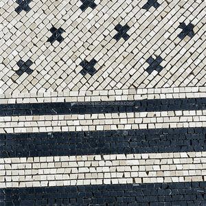 Piastrelle a Mosaico in Marmo con Motivo a Croce Bianco e Nero Classico per Pavimenti Commerciali e Residenziali - Product Image 2