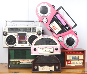 Cassette de cinta vintage portátil - Product Image 5