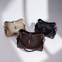 Nouveau Sac à Bandoulière en Cuir Véritable de Luxe 2026 – Vente en Gros, Personnalisable avec Logo, Sac Croisé Décontracté, Sacs à Main Tendance en Cuir