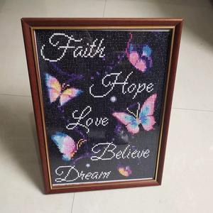 Kit Pittura Diamante per Adulti: Farfalla con Testo Artistico, Fai da Te, Diamanti Rotondi - Product Image 3