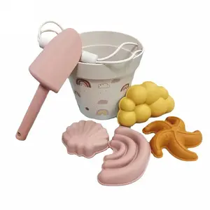 Eco Friendly Silicone Beach Sand Toys Bucket Set with Sea Animal Molds and Spade for Kids Funny