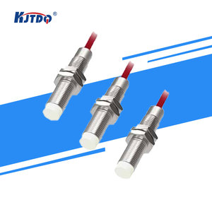 Kjt bán tốt nhất nhiệt độ cao M8 tuôn ra loại 3 dây 10-36V DC IP67 <span class=keywords><strong>1</strong></span>/2 mét Khoảng cách đo Cảm biến tiệm cận cảm ứng chuyển đổi - Product Image 2