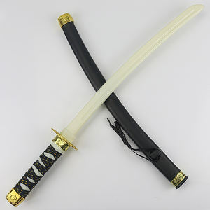 <span class=keywords><strong>Juego</strong></span> <span class=keywords><strong>de</strong></span> <span class=keywords><strong>cuchillos</strong></span> <span class=keywords><strong>de</strong></span> juguete <span class=keywords><strong>de</strong></span> armas antiguas <span class=keywords><strong>de</strong></span> samurái japonés, espadas largas y cortas <span class=keywords><strong>de</strong></span> plástico con dardos Katana incluidos - Product Image 3