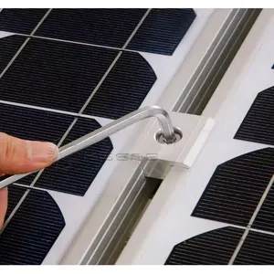 Klem ujung surya terbaru yang dapat diatur produk terkait tenaga surya untuk tanah dan dudukan karport Mid Clamp