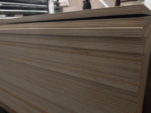 ألواح خشب رقائقي مغطى بالميلامين 18 مم، مقاس 4×8، لخزائن المطبخ وأي نوع من الأثاث، ألواح خشب رقائقي مغطاة بالميلامين - Product Image 4