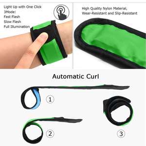 Özel Logo yansıtıcı LED tokat Wrap bilek bandı gece çalışan spor Light up tokat bileklik güvenlik uyarı led'i tokat bilezik - Product Image 2