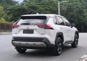 <span class=keywords><strong>Toyota</strong></span> <span class=keywords><strong>RAV4</strong></span> d'occasion 2022 2.0L CVT 4WD Édition Fengshang PLUS - Product Image 4