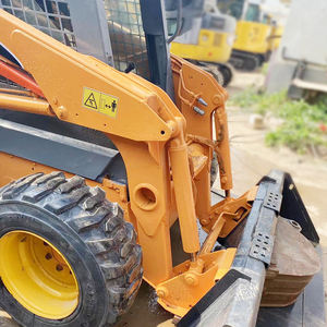 Utilisé pour Mini Chargeuse Compacte 420HD avec Moteur Diesel, Boîte de Vitesses PLC, Pompe pour la Construction Routière - Product Image 3