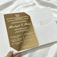 Invitation de mariage personnalisée à trois volets en acrylique doré effet miroir avec textes blancs UV, invitation de mariage pliée personnalisée avec pochette pour carte RSVP