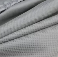 Housse de voiture en tissu non tissé 80 g/m² pour toutes les saisons, anti-poussière, résistante aux rayures, personnalisation possible