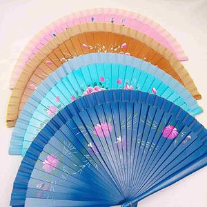 Ventilador de mano de madera plegable portátil para regalo de negocios pintado para mujer, diseño Floral, uso promocional para fiestas - Product Image 5