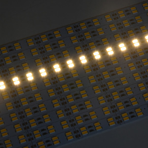 แผงวงจรพิมพ์ PCB แผงวงจรไฟ LED สำหรับตู้ปลาแผงไฟ LED หลากสี PCBA พร้อมเลนส์ - Product Image 6