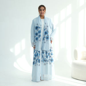 Dernière Abaya 2026 Nouveaux Vêtements Islamiques Abaya pour Femmes <span class=keywords><strong>Robe</strong></span> Musulmane Imprimé Floral Ouverte sur le Devant et Ensemble Hijab en Mousseline Imprimée - Product Image 5