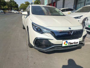 Venta al por Mayor de Fábrica de Autos Eléctricos Baratos, Sedán de 4 Puertas y 5 Asientos, <span class=keywords><strong>421</strong></span> KM de Autonomía, 140 km/h, 50-70 kWh, Vehículos Eléctricos Usados Dongfeng Venucia - Product Image 5