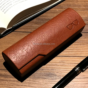 <span class=keywords><strong>Étui</strong></span> à <span class=keywords><strong>lunettes</strong></span> carré en <span class=keywords><strong>cuir</strong></span> PU fait main avec logo personnalisé, design tendance pour <span class=keywords><strong>lunettes</strong></span> - Product Image 4