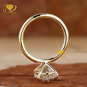 Anello Solitario Personalizzato con Diamante Ovale da 1, 2, 3, 5 carati in <span class=keywords><strong>Oro</strong></span> 14K 18K Certificato IGI CVD HPHT, Anello con Diamante Coltivato in Laboratorio per Fidanzamento e Matrimonio - Product Image 4