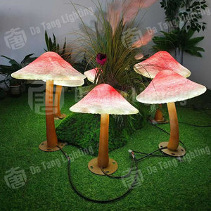 Lámpara LED con Forma de Hongo para Mejorar el Atractivo de Zonas Turísticas y Atracciones Nocturnas - Product Image 5