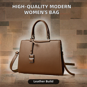 Sac fourre-tout en cuir pour femmes de haute qualité sac à bandoulière classique simple et moderne avec décoration de chaîne pour l'été - Product Image 2