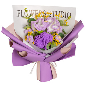 Cadeau d'anniversaire, bouquet de carnations en laine tricotée, fleur artificielle de rose tissée à la main - Product Image 6