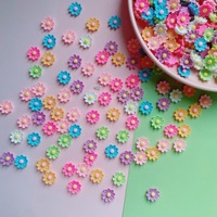Liontin Bentuk Bunga Daisy 14 MM Warna-warni Lucu untuk Aksesoris Ponsel DIY, Aksesoris Rambut, Casing Ponsel - Segar dan Manis