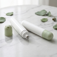 Flacon roll-on vide de luxe en PP de 18 ml avec bouchon à vis pour déodorant liquide, idéal pour les soins de la peau et l'emballage cosmétique personnel.