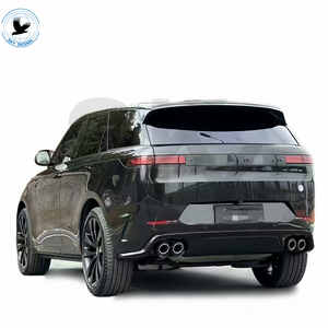 طقم هيكل SV لتعديل سيارات رينج روفر سبورت L461 موديلات 2023 2024 2025، يتضمن مصد أمامي وخلفي، وتنانير جانبية، وشبكات رئيسية، وأطراف عوادم - Product Image 6