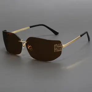 Lüks marka çerçevesiz kare güneş gözlüğü kadın Retro Metal çerçeve güneş gözlüğü Y2K UV400 Steampunk güneş gözlüğü