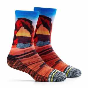 Calcetines de Senderismo con Estampado de Sublimación 3D - Product Image 1