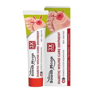 El ungüento para el cuidado de la piel South Moon nutre y nutre suavemente la piel del cuerpo con ingredientes herbales - Product Image 3