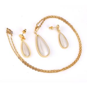 Hermoso Juego de Joyería de Acero Inoxidable con Perlas Preciosas, Collar y Aretes, Chapado en Oro de 18k, Joyería Femenina para Novia - Product Image 2