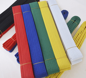 Vente en gros, ceintures de <span class=keywords><strong>Judo</strong></span> d'arts martiaux multicolores, ceinture noire de taekwondo pour l'école de <span class=keywords><strong>dojo</strong></span> - Product Image 2