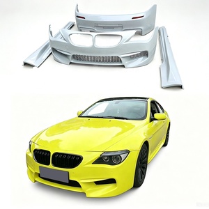 Kit carrosserie FRP M6 pour <span class=keywords><strong>BMW</strong></span> Série 6 630i <span class=keywords><strong>640i</strong></span> 650i <span class=keywords><strong>E63</strong></span> 2004-2007 : Pare-chocs avant, jupes latérales, pare-chocs arrière, largeur de carrosserie élargie - Product Image 1