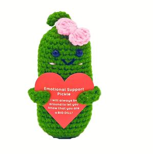 Poupées Concombre Artisanales d'Éveil Émotionnel avec Carte Motivationnelle – Cadeaux de Noël et d'Anniversaire en Tricot pour Décoration de Bureau - Product Image 2