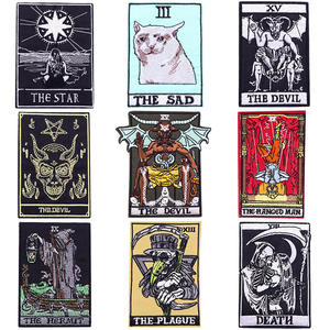 Patchs thermocollants brodés 3D OEM Dark Occult Tarot, motifs CE Homme Accroché, Ermite, Chat, pour sacs à dos en <span class=keywords><strong>toile</strong></span>, chapeaux et accessoires de décoration - Product Image 2