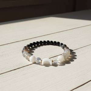 Bracelet en cristal phases lunaires - Vente en gros <span class=keywords><strong>de</strong></span> perles <span class=keywords><strong>de</strong></span> <span class=keywords><strong>pierre</strong></span> <span class=keywords><strong>de</strong></span> <span class=keywords><strong>lune</strong></span> et <span class=keywords><strong>de</strong></span> cristal, bijoux <span class=keywords><strong>de</strong></span> guérison énergétique - Product Image 2