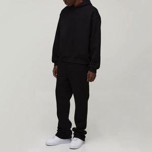 Conjunto de Sudadera Corta y Pantalones Deportivos para Hombre, Estampado de Letras Góticas, Pantalones Acampanados, Ropa Casual de Calle, Traje Deportivo de 2 Piezas para Hombre - Product Image 2