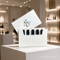 Boîte d'emballage personnalisée de luxe en papier blanc pour coffret découverte de parfums avec 5 compartiments et logo holographique, vente en gros, échantillon, boîte cadeau