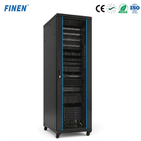 FINEN Armoire de serveur robuste en SPCC avec ventilateur de refroidissement et chemin de câbles pour la vente en gros
