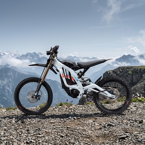 Motocicleta Todoterreno Light X 10000w Surron 2026, Motor de 10kw de Alta Potencia a Bajo Precio, Ofrece un Rendimiento Excepcional - Product Image 5