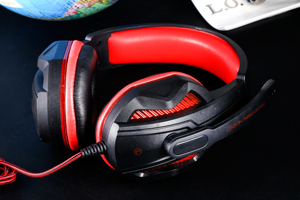 Tai Nghe Chơi Game Có Đèn Led Phát Sáng Và Phích Cắm 3.5 Cho Tai Nghe Chơi Game Âm Thanh Nổi Trò Chơi PUBG - Product Image 3