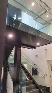 ราวบันไดสเตนเลสขนาด50*25มม. ข้อต่อปลายท่อราวบันไดกระจก - Product Image 3