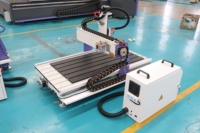 El enrutador CNC pequeño ocupa un área pequeña AKG6012 para CNC Hobby Home Carving para pantallas plegables de madera, mesas, sillas, hoja de PVC