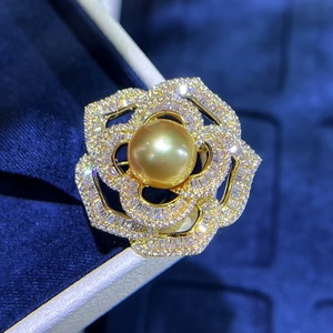 Broche de Flor de Perla Dorada Nanyang, Accesorio de Cristal de Moda con Diseño Hueco, Disponible al por Mayor y al Detal - Product Image 2