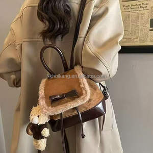 กระเป๋าสะพายข้างดีไซน์หรูสำหรับผู้หญิง พร้อมซิปปิด วัสดุ PU กันน้ำ คุณภาพสูง - Product Image 1