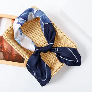 Korean design 100% real silk square scarf 90*90 cm custom pattern printed bandanas for lady spring autumn