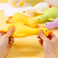 Jouets sensoriels en TPR élastique en forme de canard, en caoutchouc souple, à presser, pour soulager le stress, pour enfants, garçons et filles, vente en gros