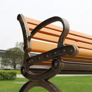 مقاعد خشبية معدنية للجلوس في الهواء الطلق الحديقة ، مقاعد الحديقة والحديقة